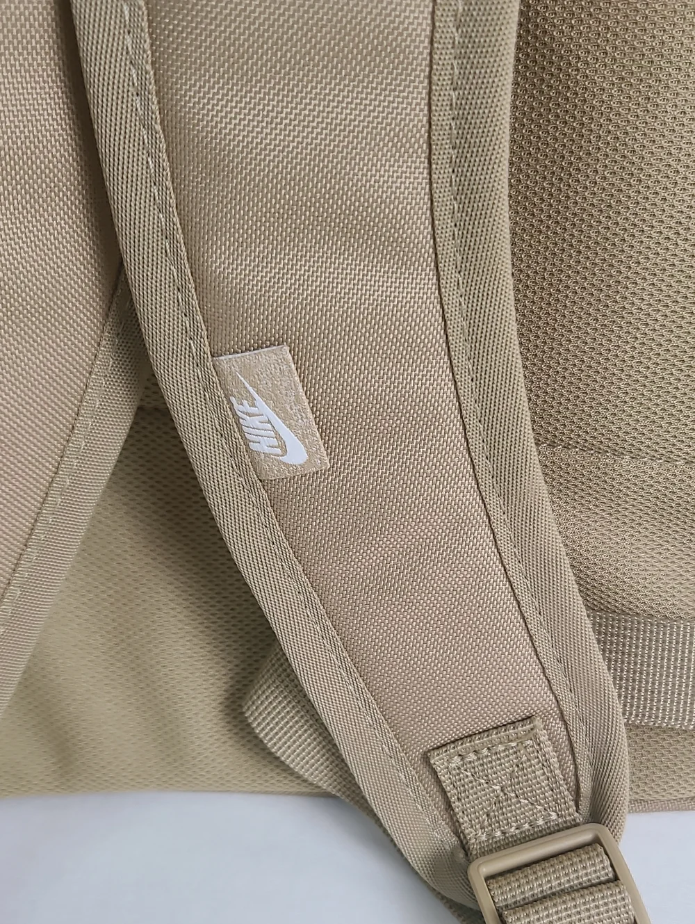 NWT NIKE Mulriple Zip Compartment Pockets Backpack Tan Beige with White Logo
